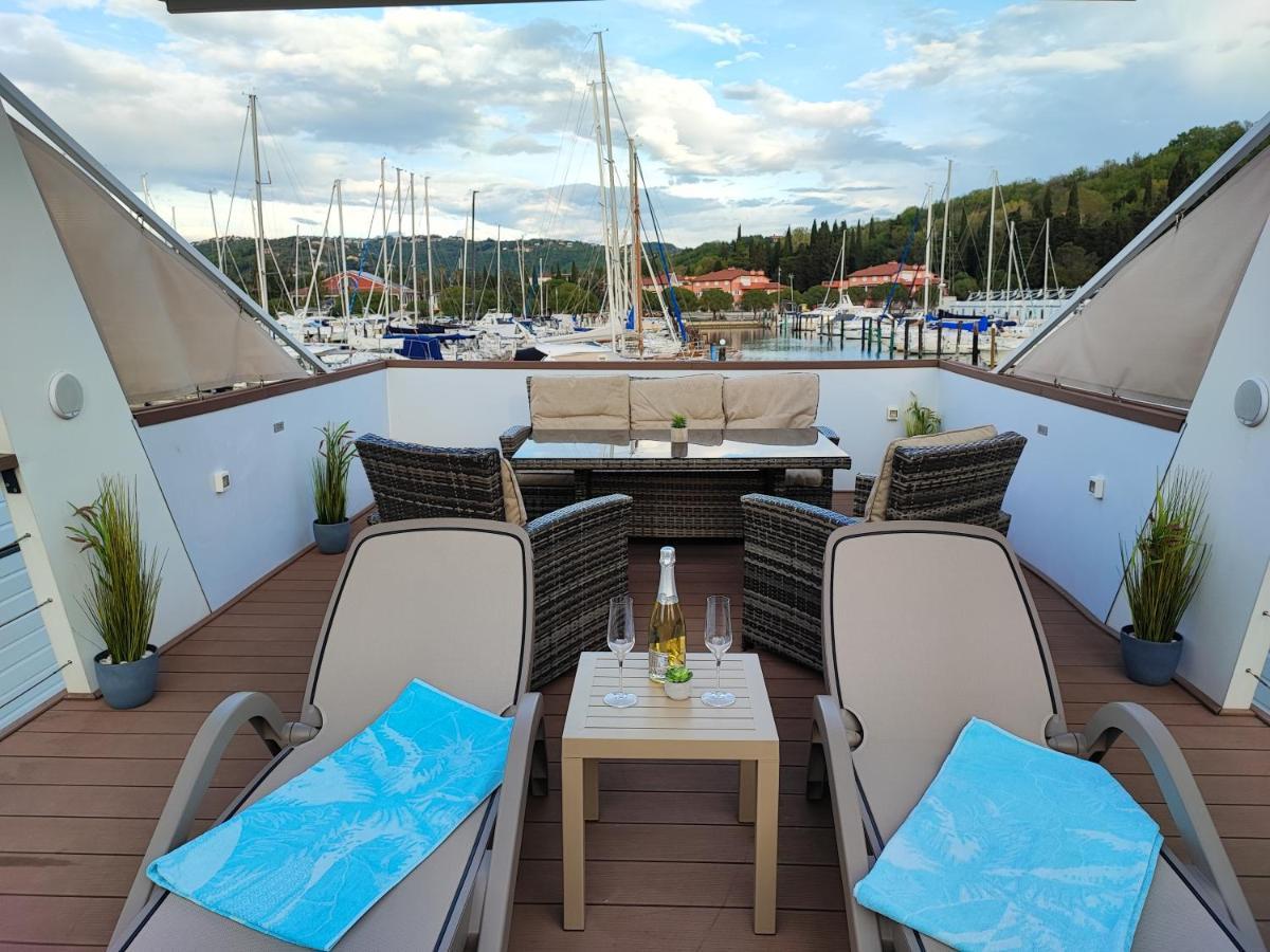 Вилла Sea Lux Floating House Ajda Portorose Экстерьер фото
